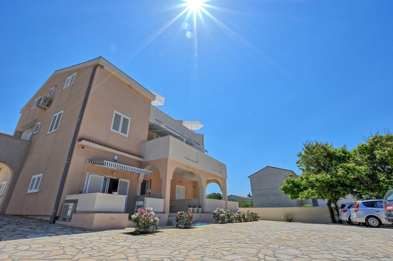Villa Magena - Luxury Apartments In Pag Center Pag Town Exterior foto