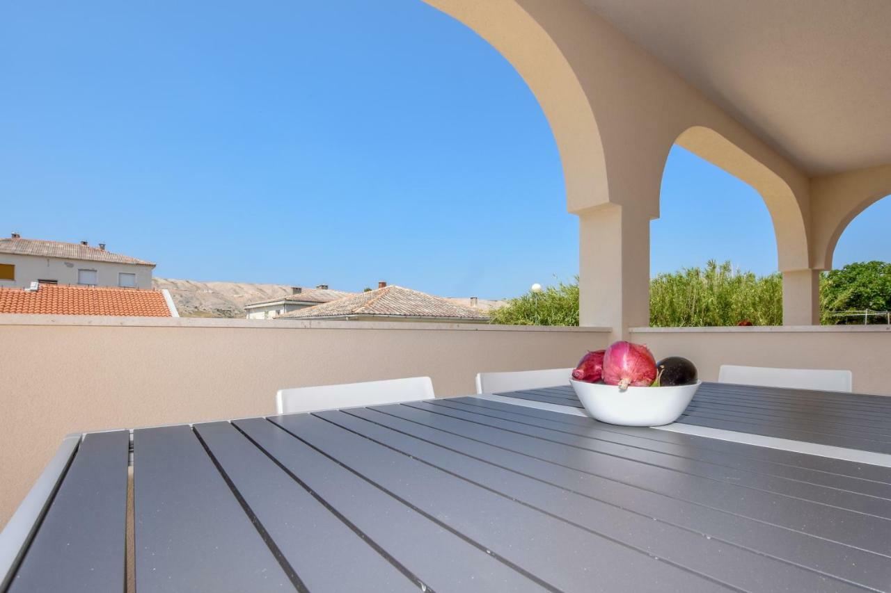 Villa Magena - Luxury Apartments In Pag Center Pag Town Exterior foto